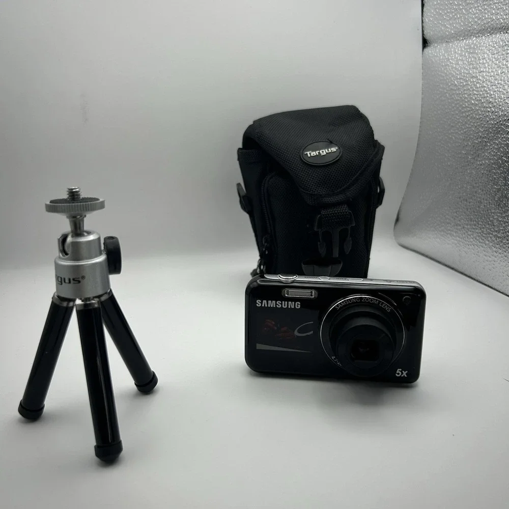 Samsung PL120 14MP Dual LCD 5x Optical Zoom Dual Screen Camera